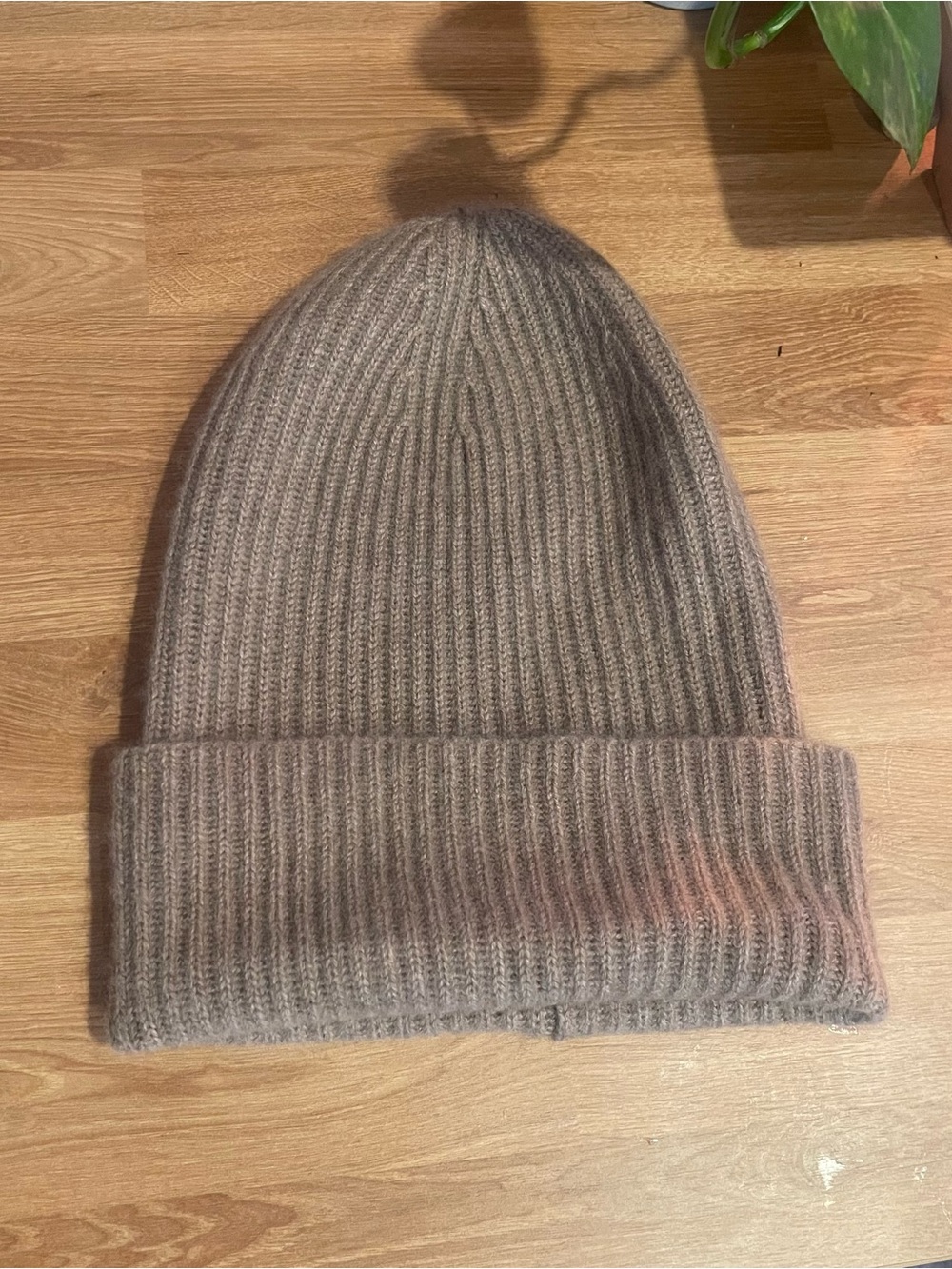 Style Republic 100% Cashmere Ribbed Beanie Taupe Neutral